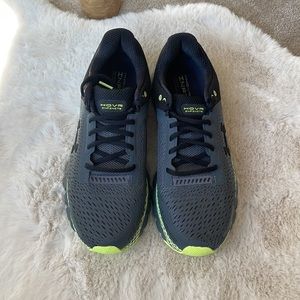 Under Armour Men’s HOVR infinite 2 running shoes